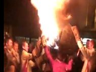 grubbyfacekid grubby face activities tar barrels of ottery st mary devon people carrying on fire